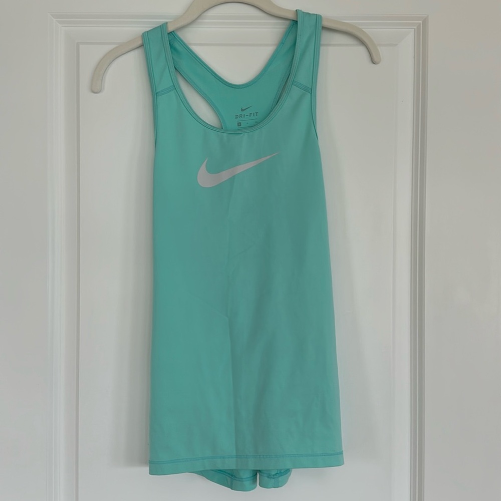 Nike athletic tank